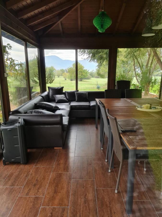 Guesthouse Green Fields Гирмен Екстер'єр фото