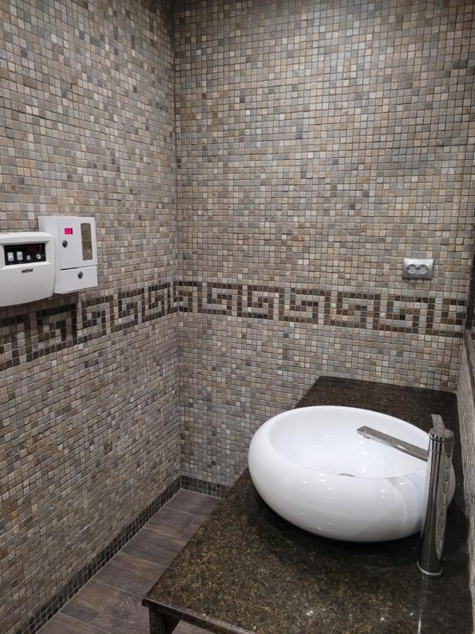 Guesthouse Green Fields Гирмен Екстер'єр фото