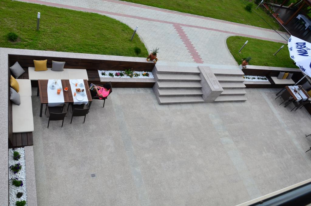 Guesthouse Green Fields Гирмен Екстер'єр фото